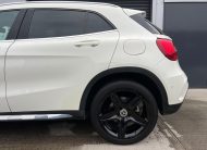 MERCEDES BENZ GLA