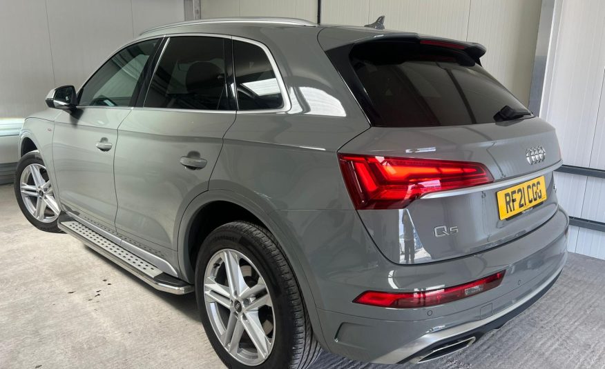 AUDI Q5 S-LINE