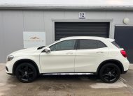 MERCEDES BENZ GLA